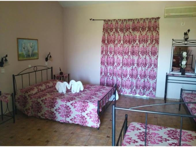 Hotel Takis Agios Georgios  ภายนอก รูปภาพ