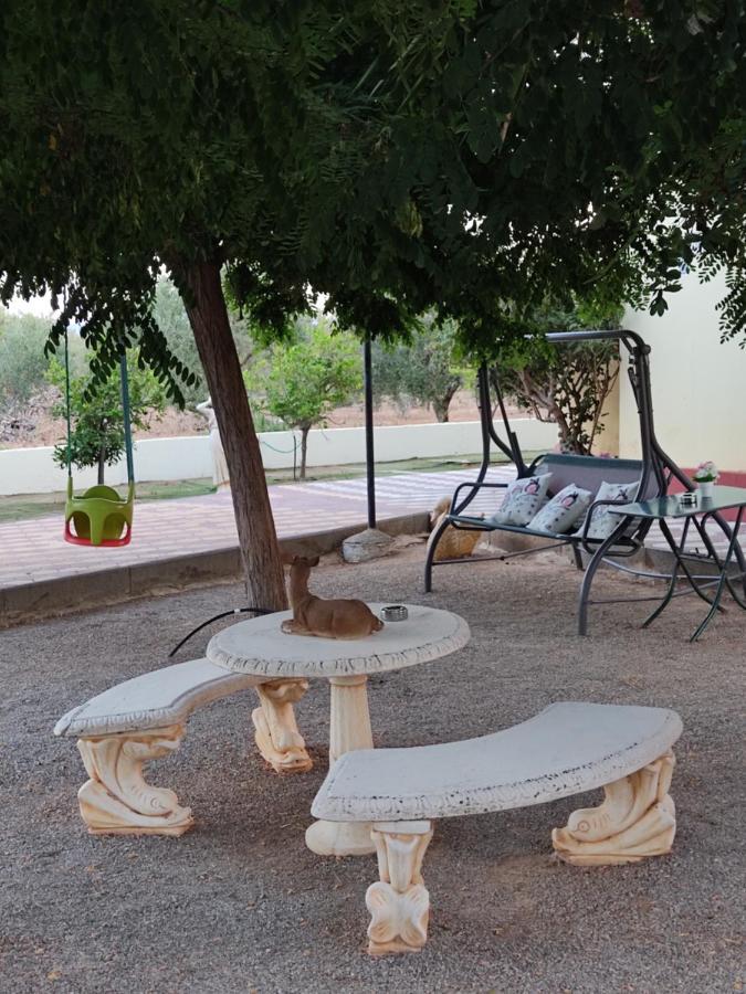 Hotel Takis Agios Georgios  ภายนอก รูปภาพ